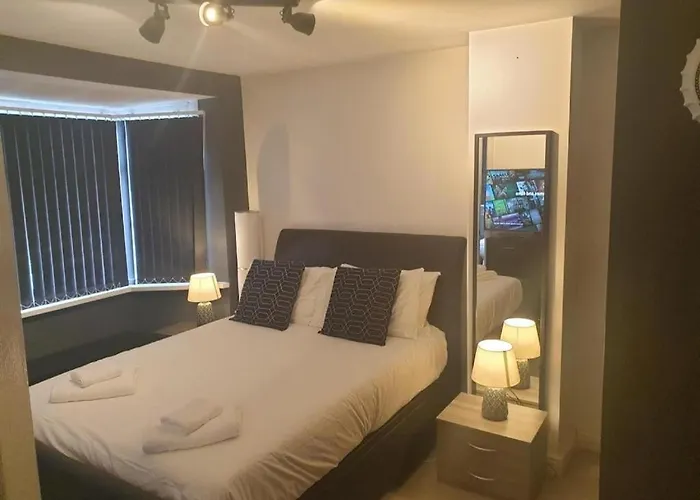 Сasa de vacaciones Stunning 5 Bed 3 Bathroom In Headingley Leeds (West Yorkshire)