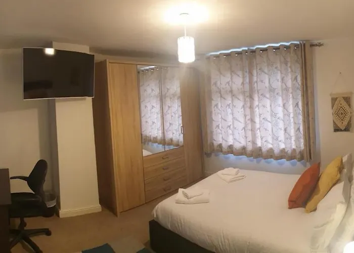 Сasa de vacaciones Stunning 5 Bed 3 Bathroom In Headingley Leeds (West Yorkshire)