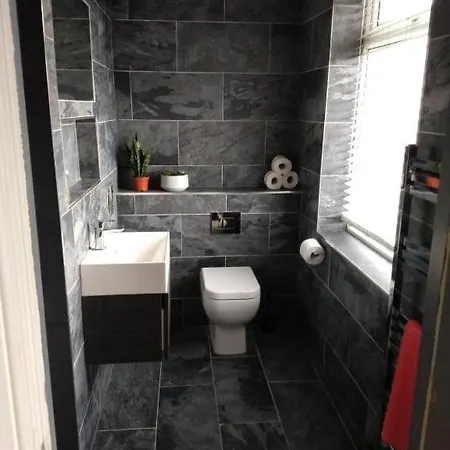 Stunning 5 Bed 3 Bathroom In Headingley Tatil Evi Leeds (West Yorkshire)